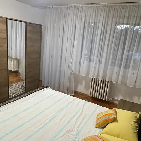 Lägenhet Nele Zrenjanin